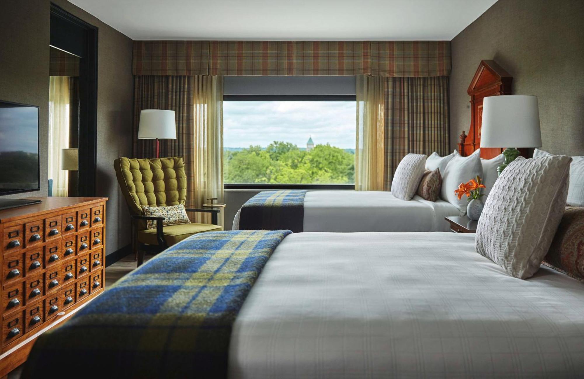 Graduate By Hilton Ann Arbor Hotel Exterior foto